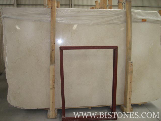 Cream Marfil Slabs